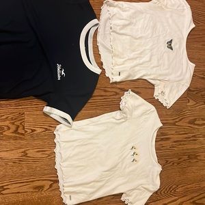Bundle of Hollister T-shirts